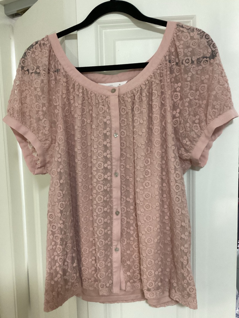 Lauren Conrad Like New Women’s Feminine Top w/Lace XL